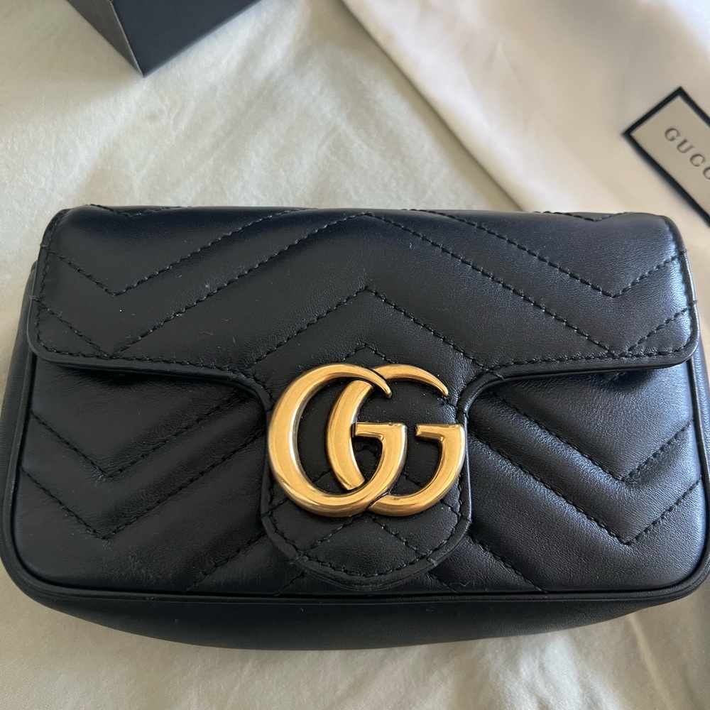 GUCCI GG MARMONT SUPER MINI BAG LIKE NEW!!